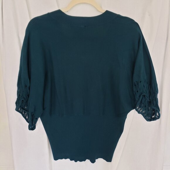 Woman United States Sweaters Teal Wing Sleeve V neck Blouse Size XL - Picture 8 of 8